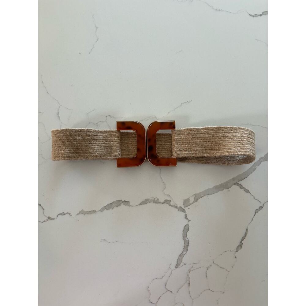 Zara straw woven style, turtle shell buckle belt